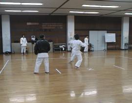 km2.jpg(9KB) �g�ݎ�